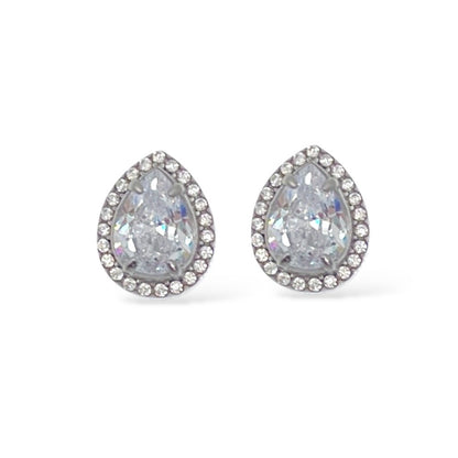 Orecchini classici con punto luce a goccia largo