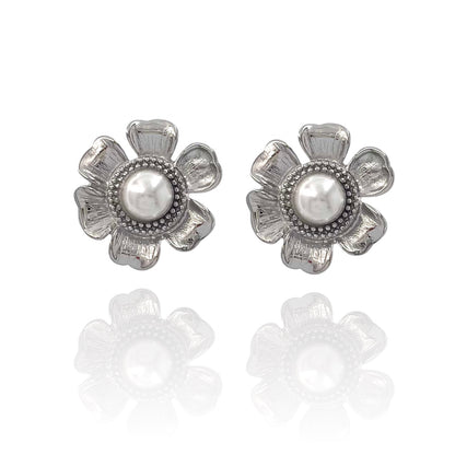 Orecchini stile antico con perla