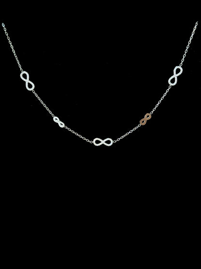 Collana infiniti