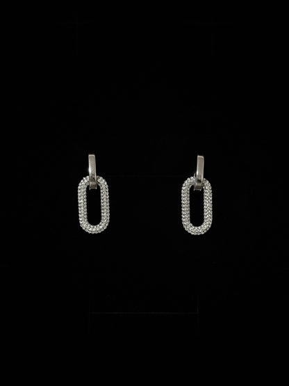 Orecchini con pendenti diamantati